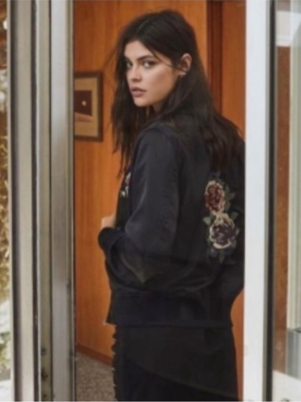 Olivaceous Satin Bomber Jacket
Floral Embroidery
Brown New Size: US M